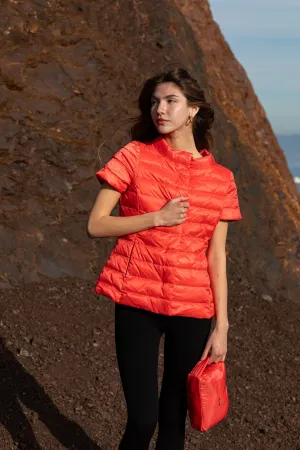 Anorak Chalet Short Sleeve Down Jacket in Coral