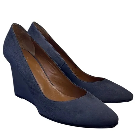 Aquatalia  Navy Textured Wedge Heels size 7.5 Made in Italy