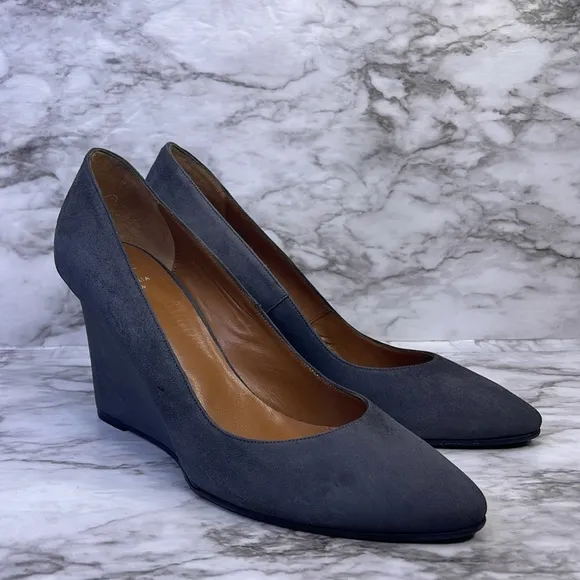 Aquatalia  Navy Textured Wedge Heels size 7.5 Made in Italy
