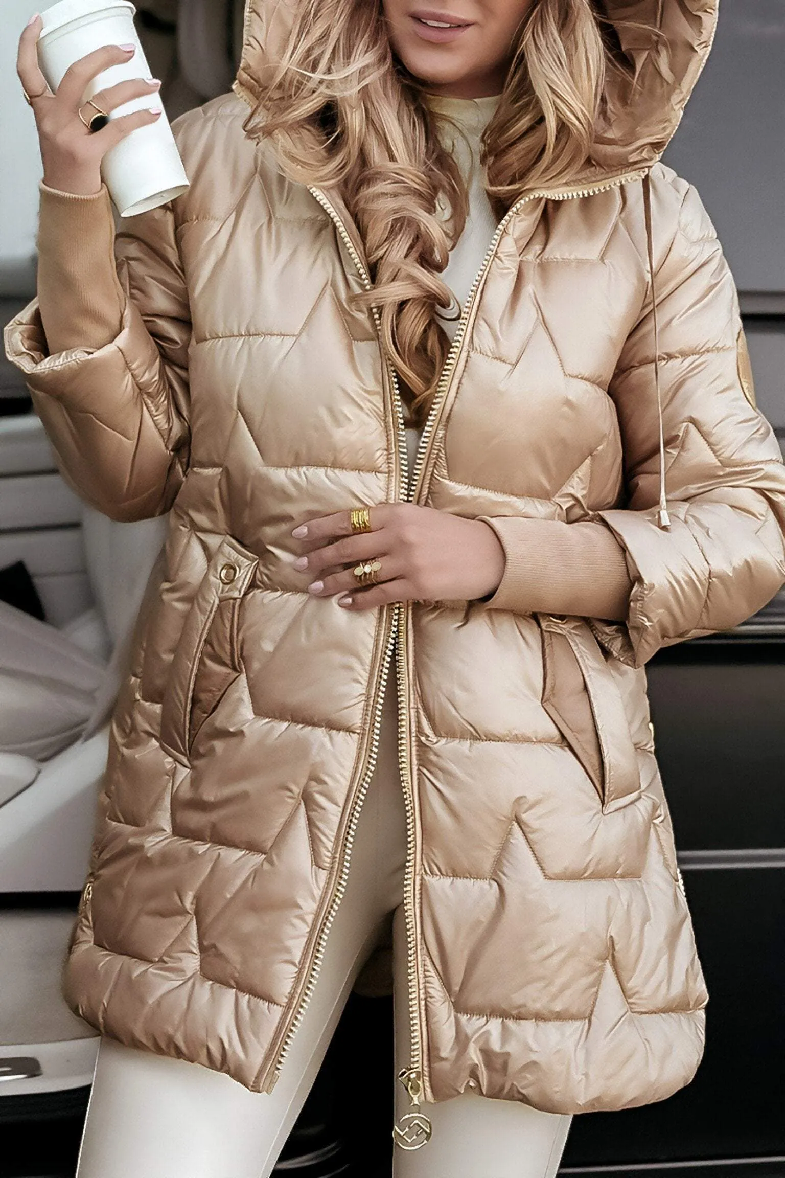 Astrid | Chic Hooded Puffer Jacket