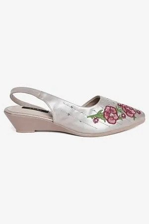 Aurelia Embroidered Gold Pointed Wedge