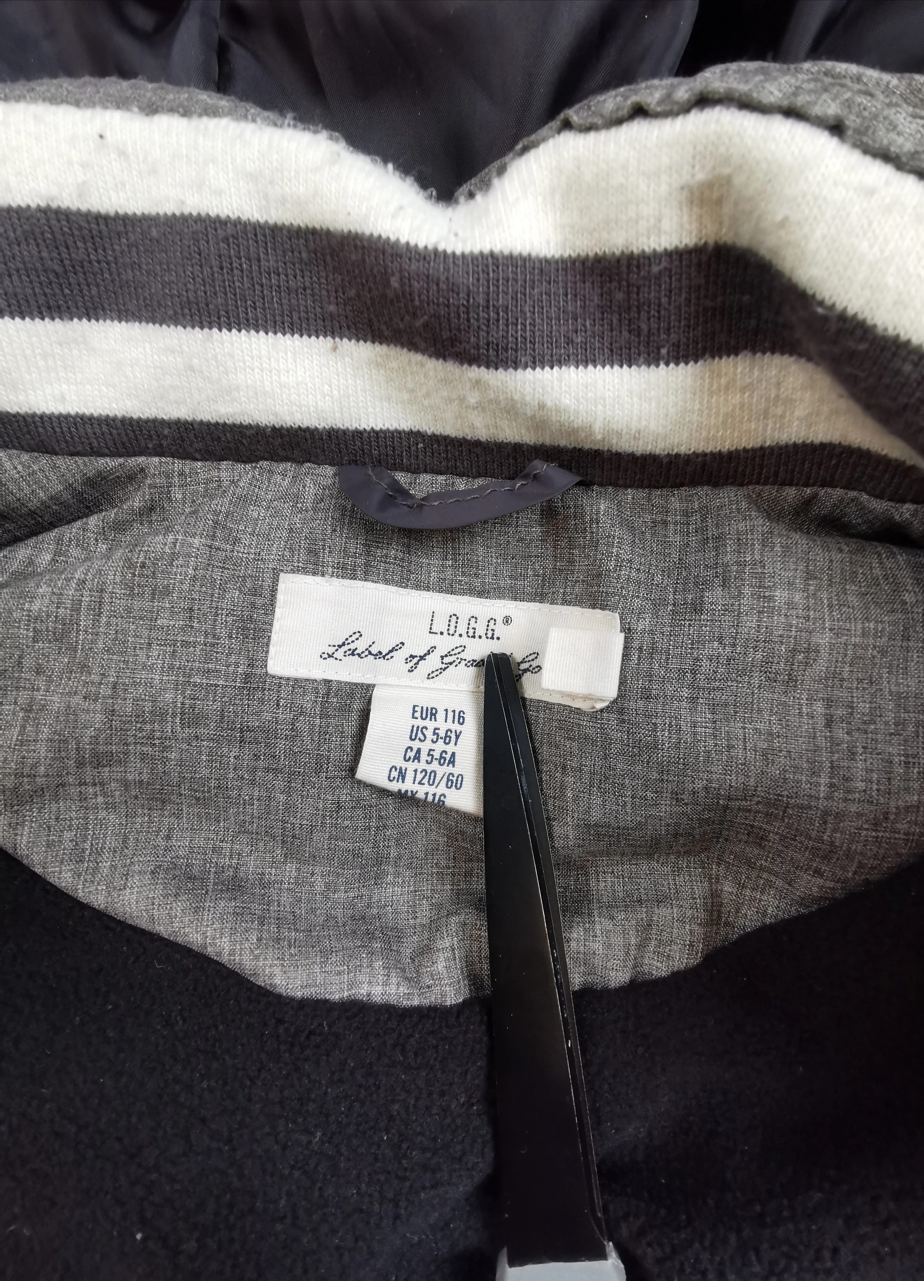 BOY SIZE 4/5 YEARS - H&M, Soft Puffer Vest, Removable Hood EUC B40