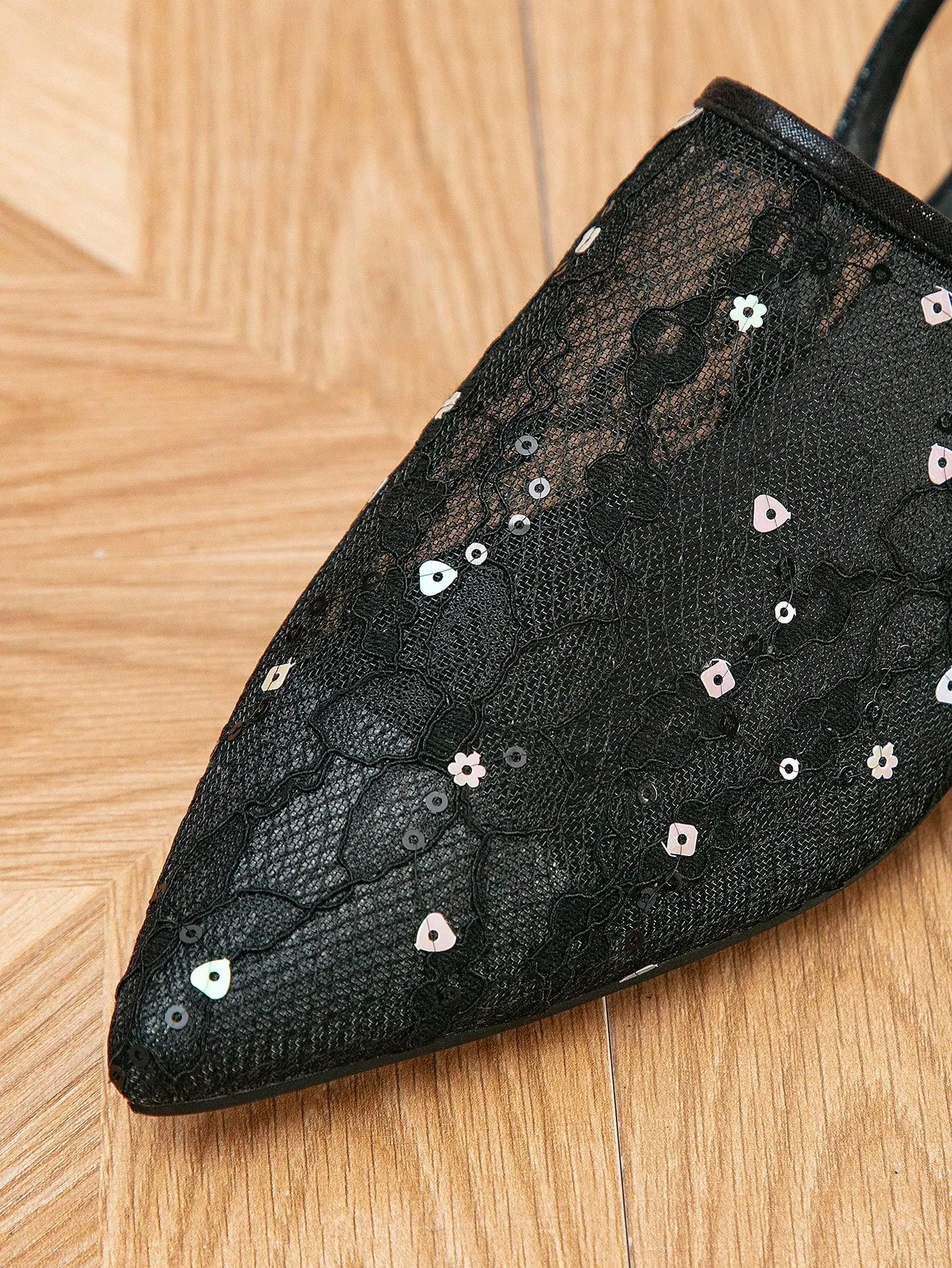 Breathable Pointed Toe Mesh Mules