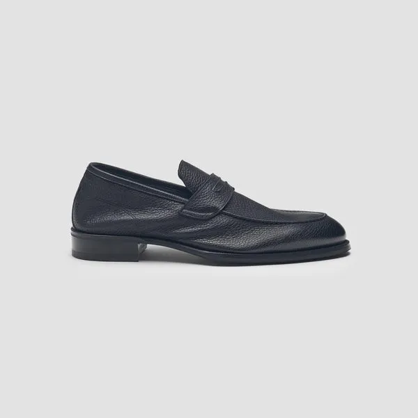 Brera Cervo Loafer in Black