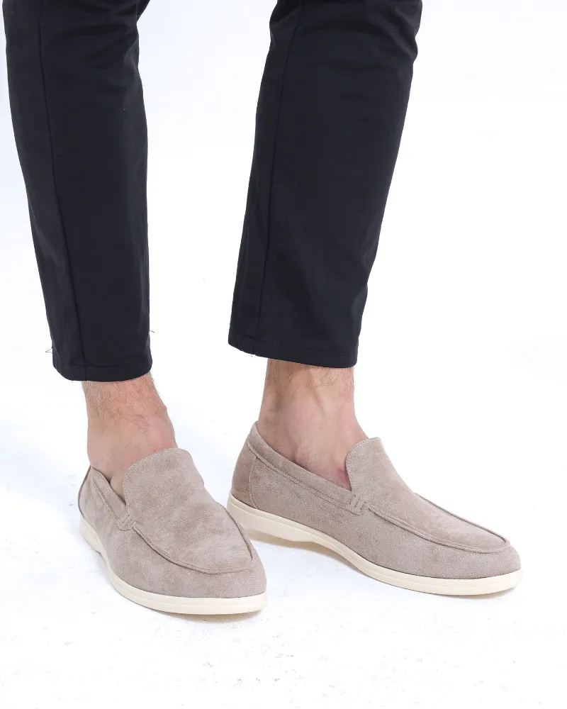 Classic Suede Loafers with Timeless Elegance