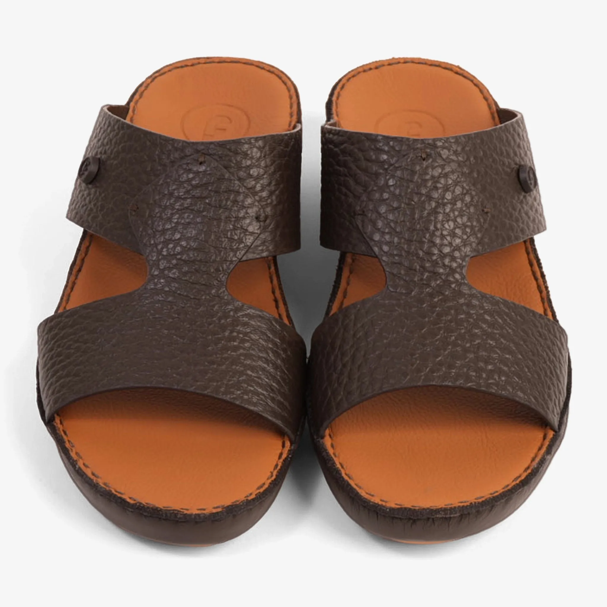 CLASSIC UNLINED GRAIN HAMMERED ARABIC SANDALS BROWN