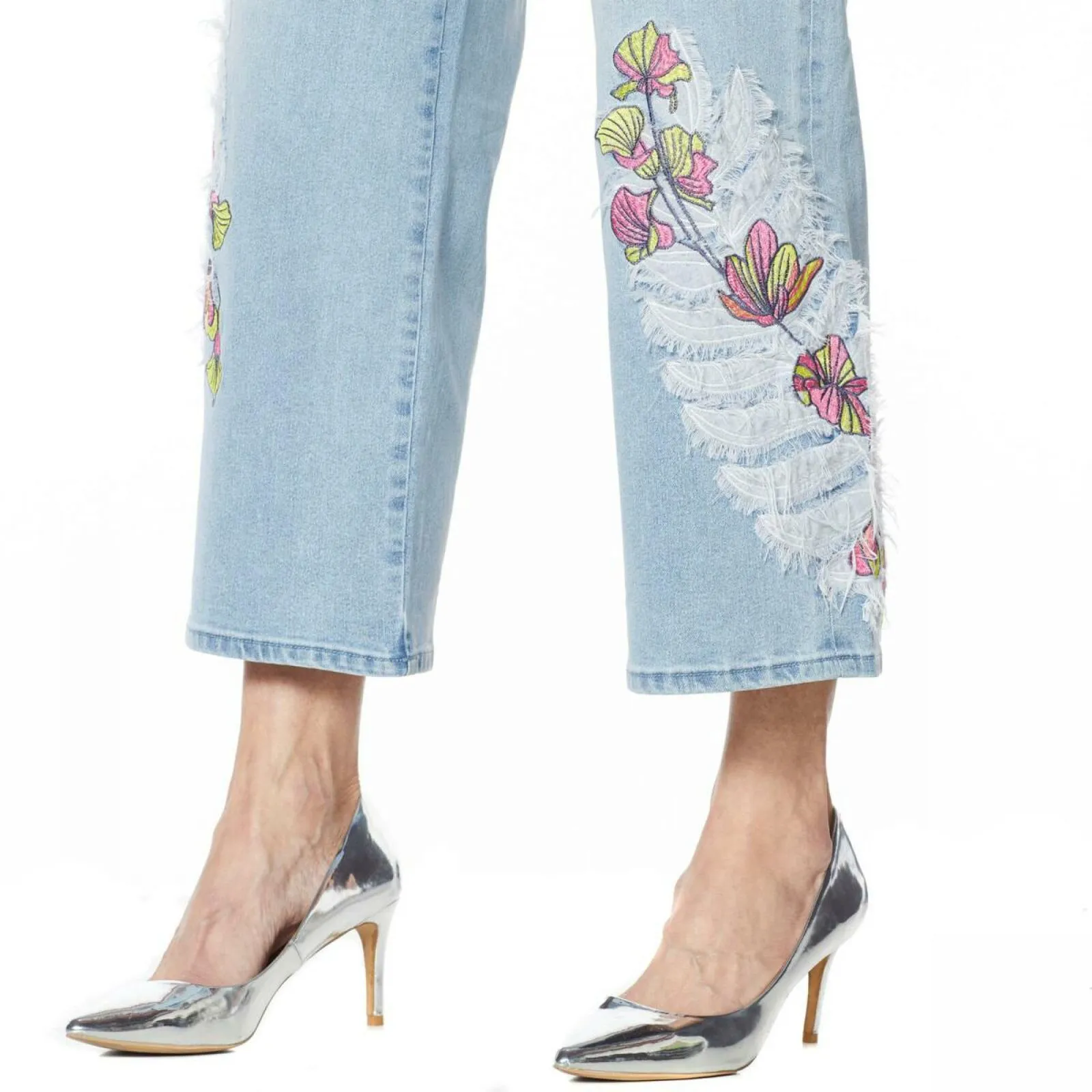 DG2 By Diane Gilman Women's Plus Size Embroidered Cropped Wide Leg Jeans