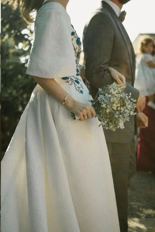 Elegant Wedding Dress, Half Sleeve Bateau Embroidery Romantic Bridal Gown, SW330