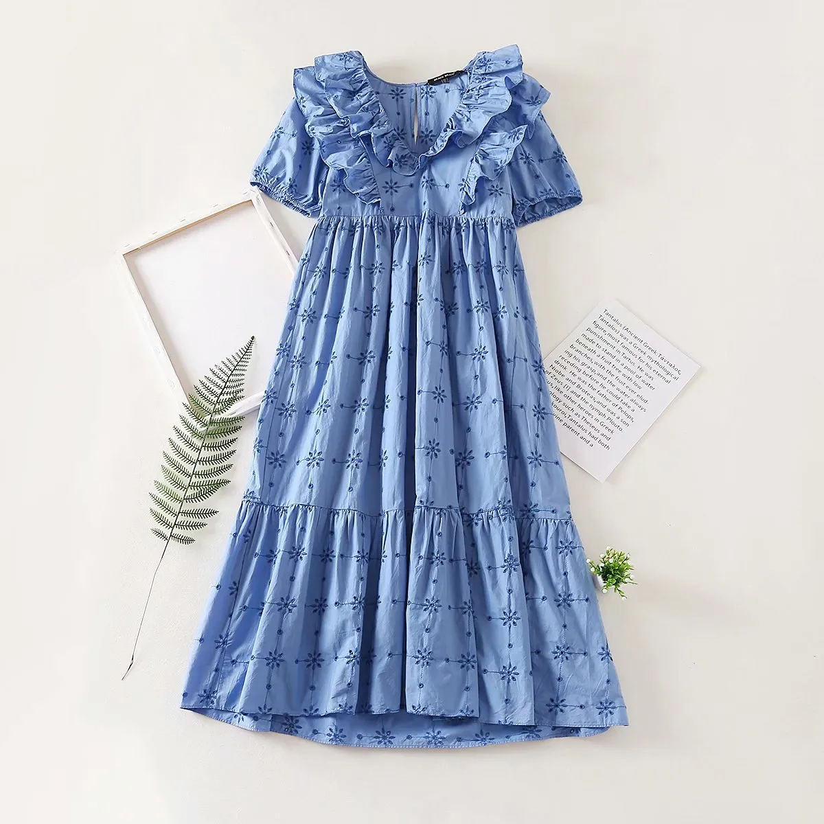 Embroidery Pleated Ruffled Lantern Sleeve Midi Dresses