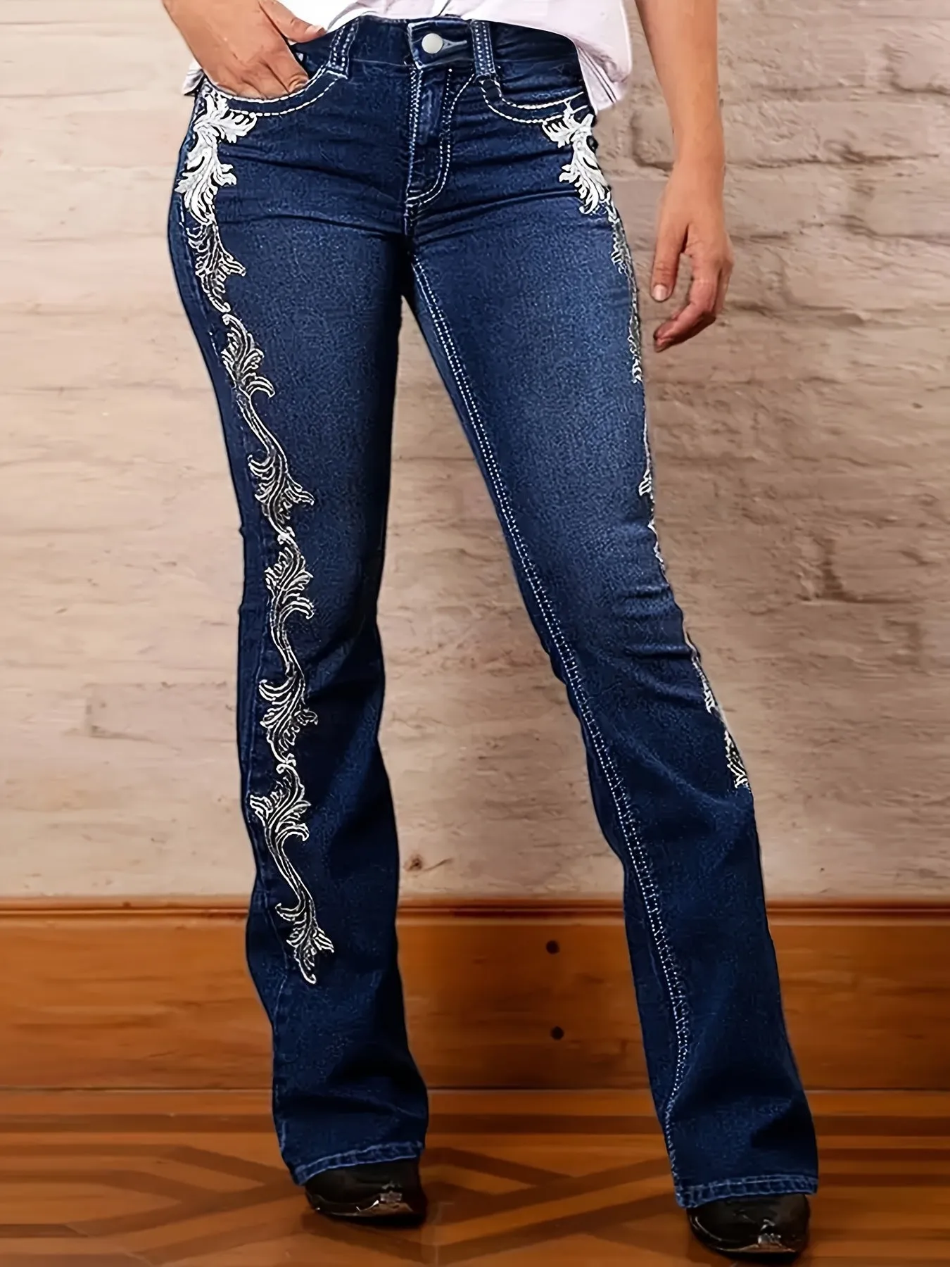 Flare Jeans with Printed Side Design – Dark Blue Denim Boot Cut