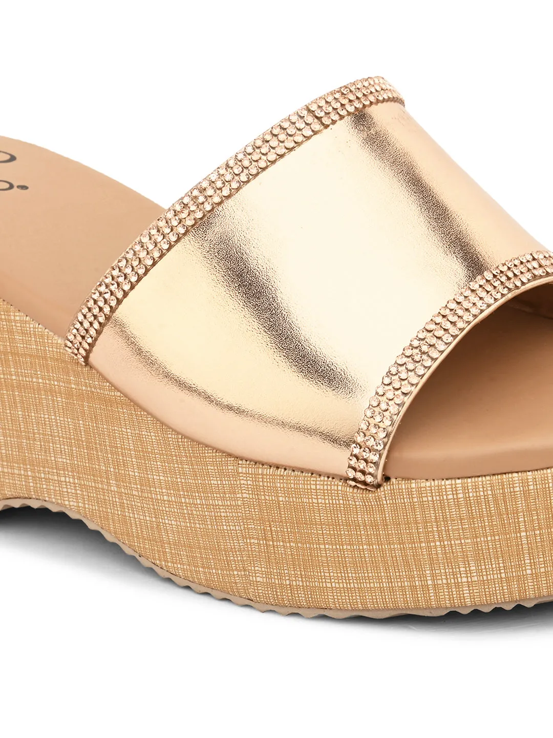 Gilded Glow Wedge For Women