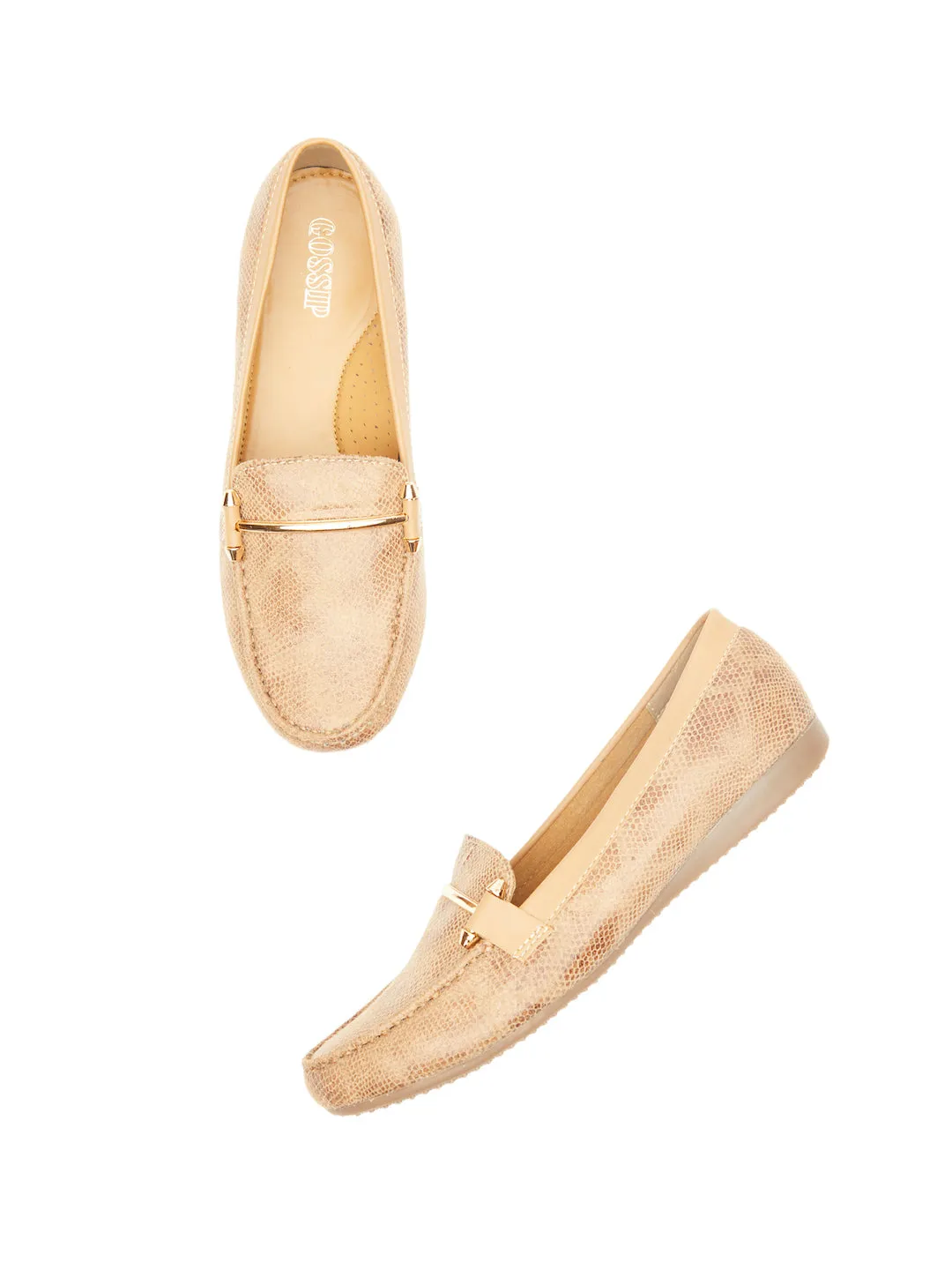 GOSSIP WOMENS BEIGE MOCCASINS