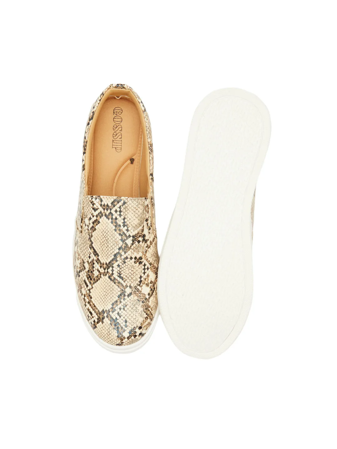 GOSSIP WOMENS BEIGE MOCCASINS
