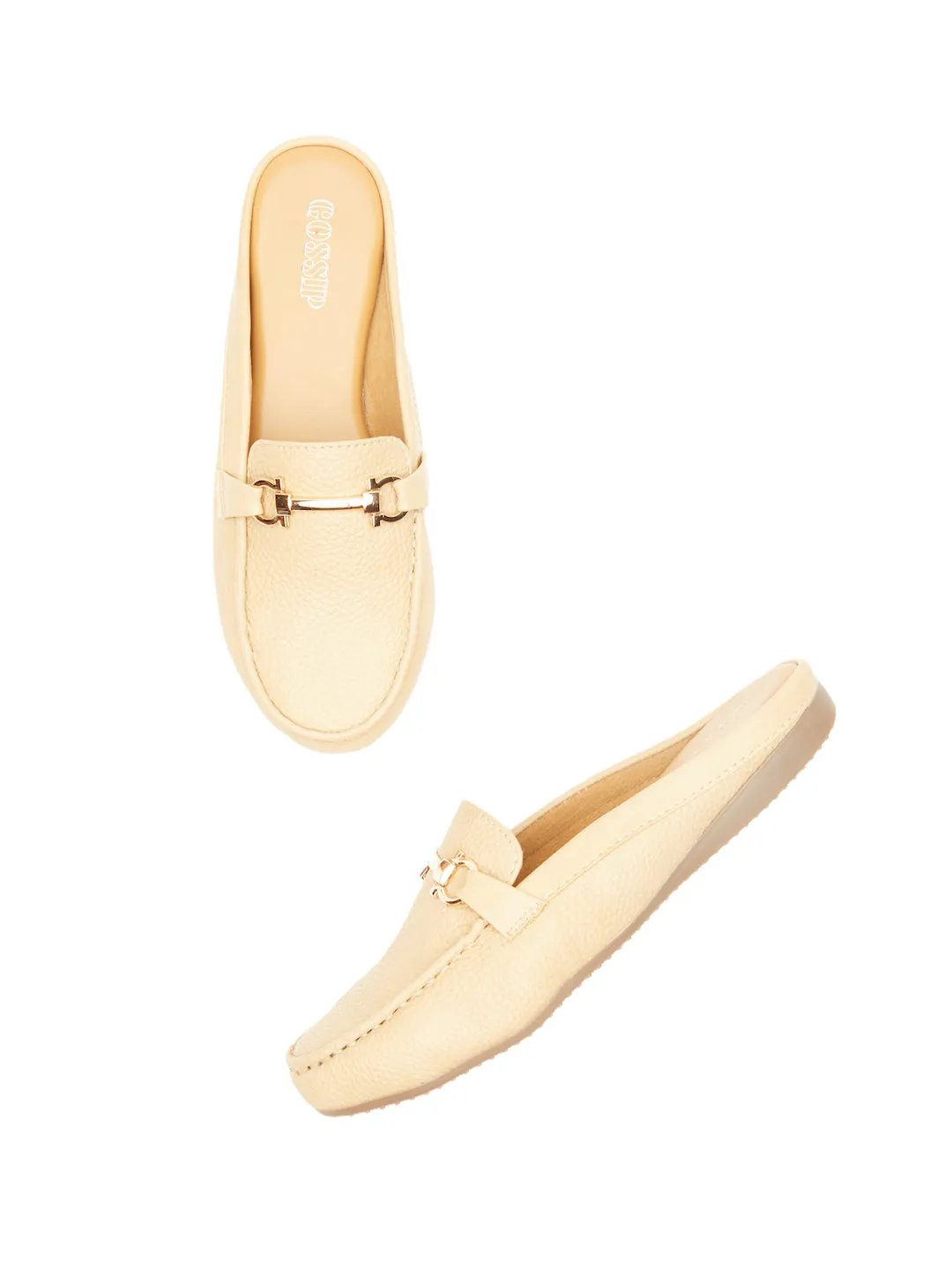 GOSSIP WOMENS BEIGE MOCCASINS