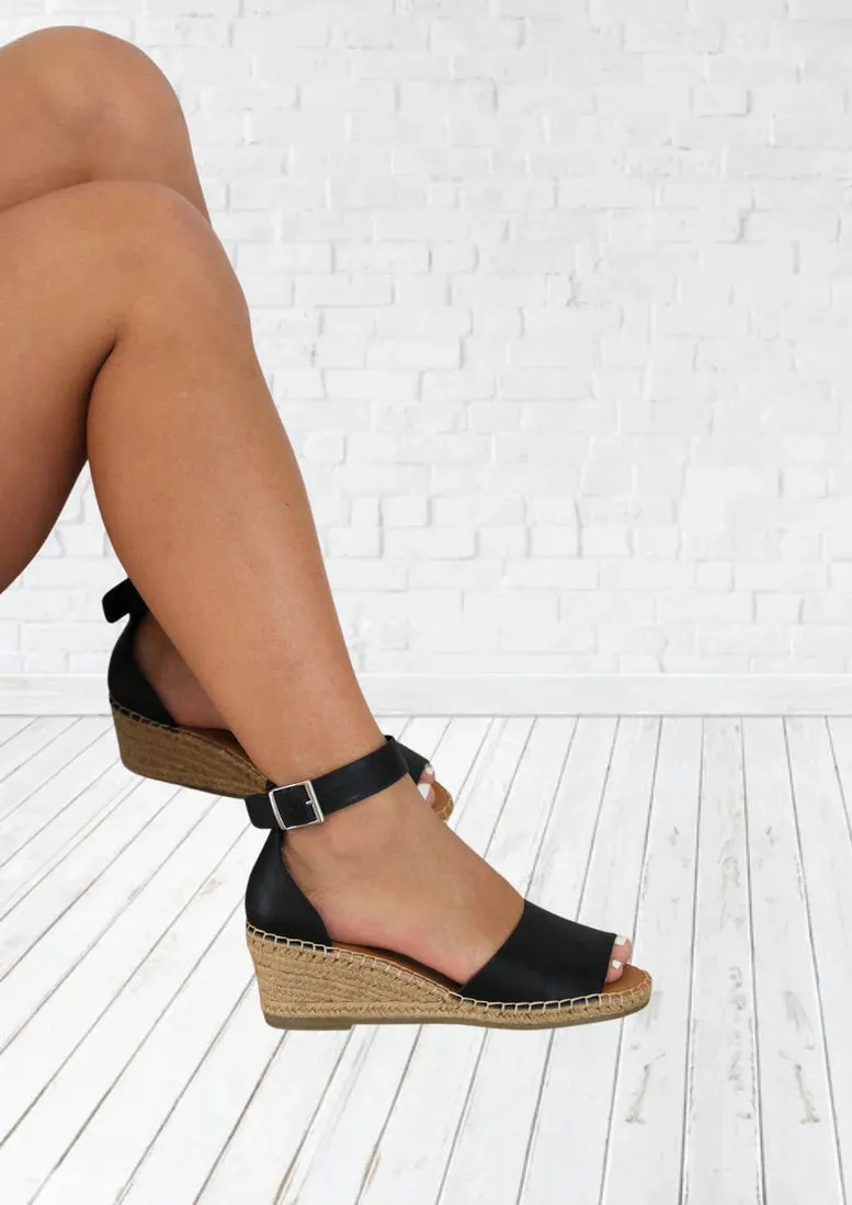 Helene Heels- Black