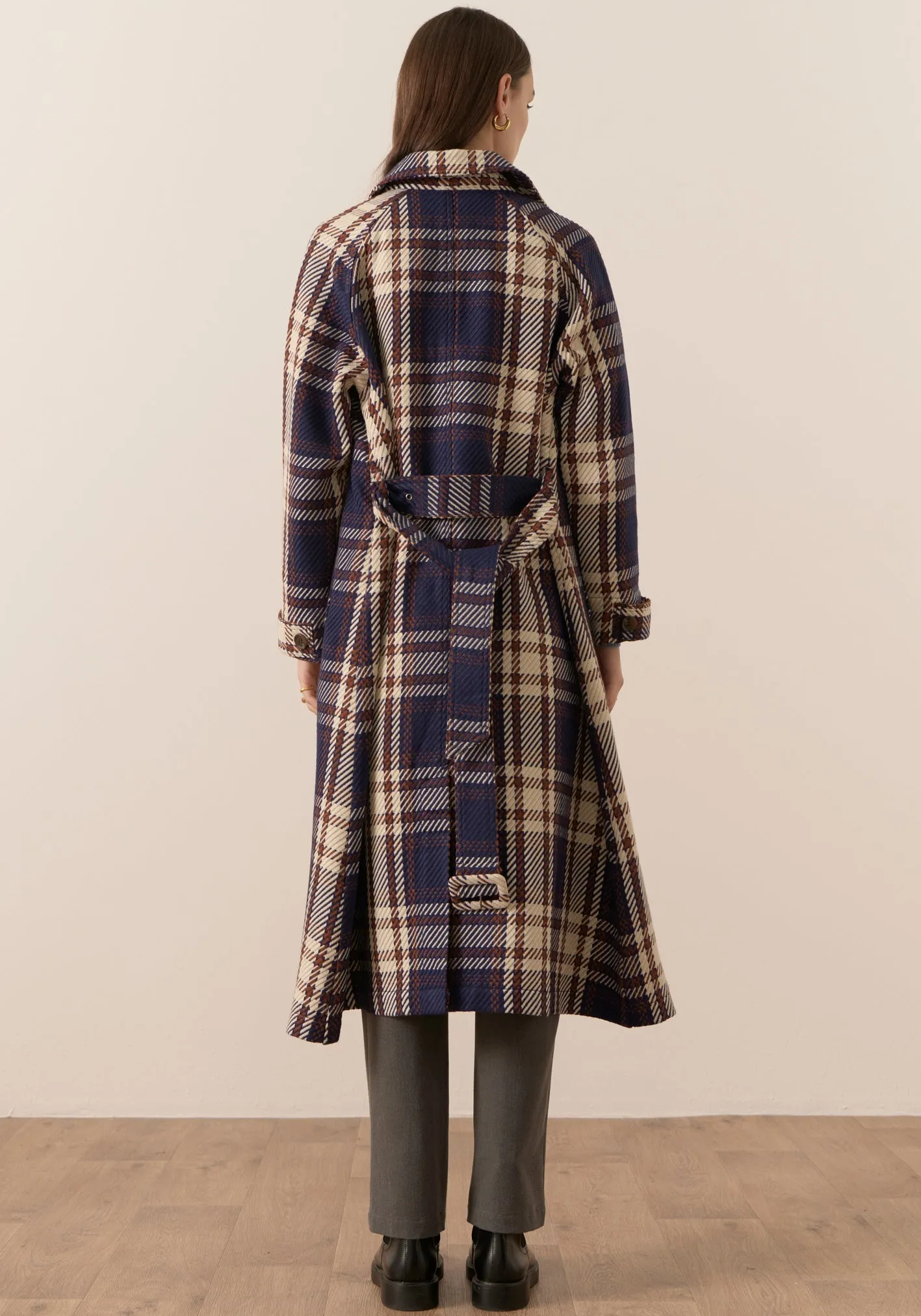 Holland Check Trench