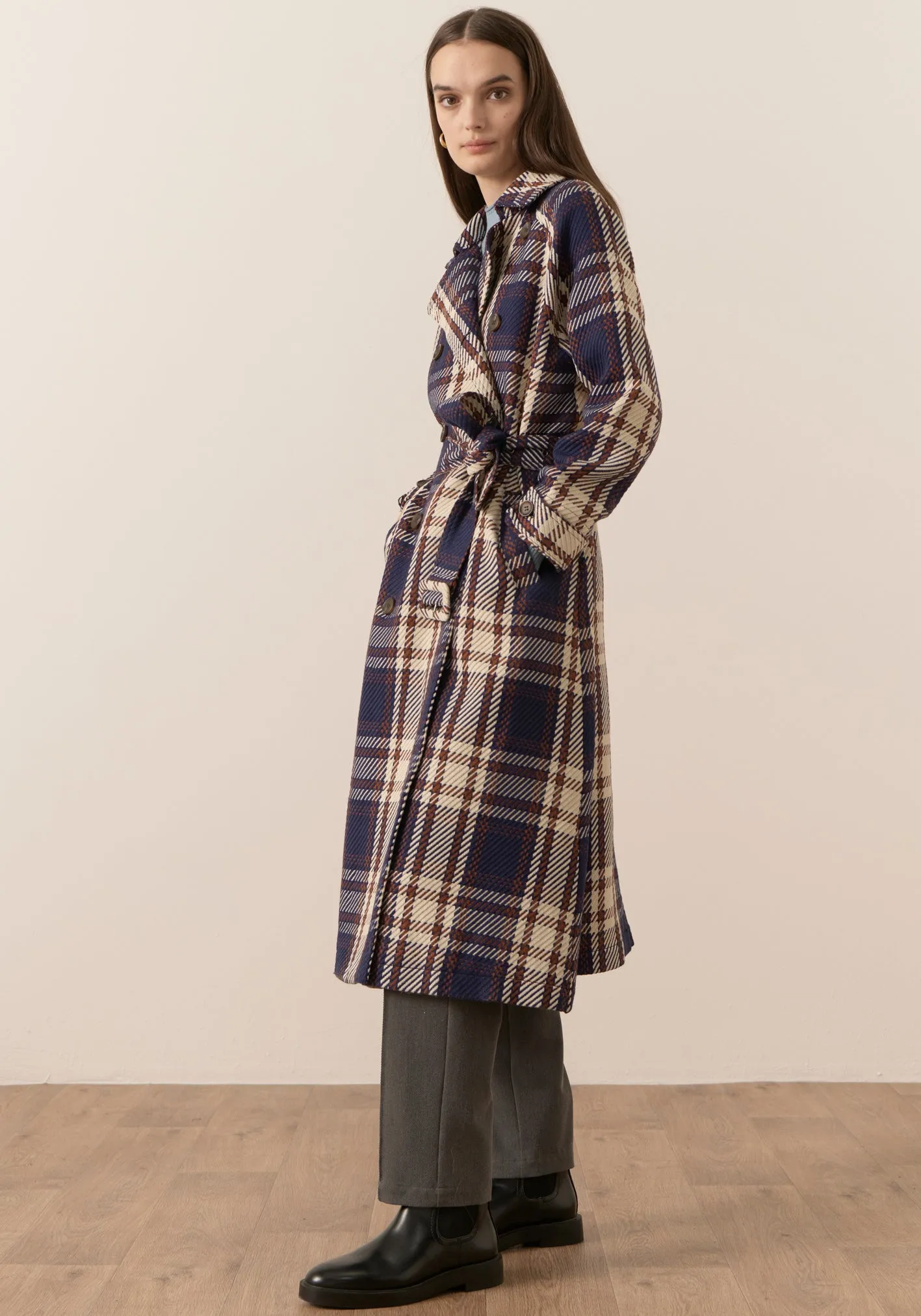 Holland Check Trench