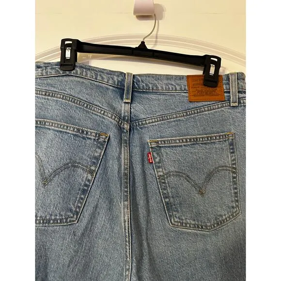 Levi's Ribcage Straight Leg Jeans - Size 31 Blue Wash High Rise Sexy &amp; Flawless