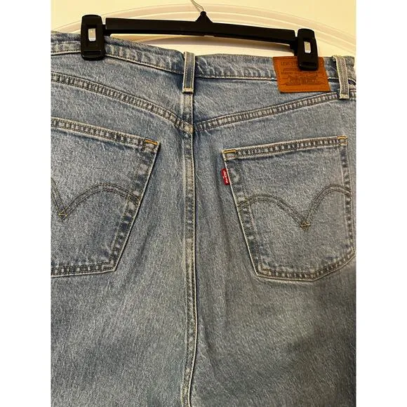 Levi's Ribcage Straight Leg Jeans - Size 31 Blue Wash High Rise Sexy &amp; Flawless