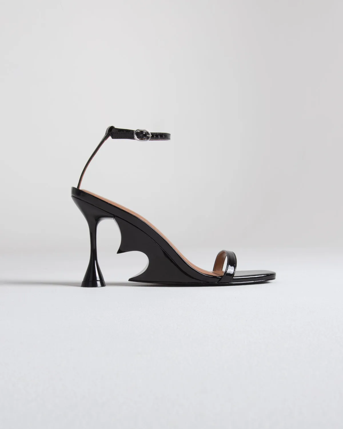 Lovestruck - Classic Black