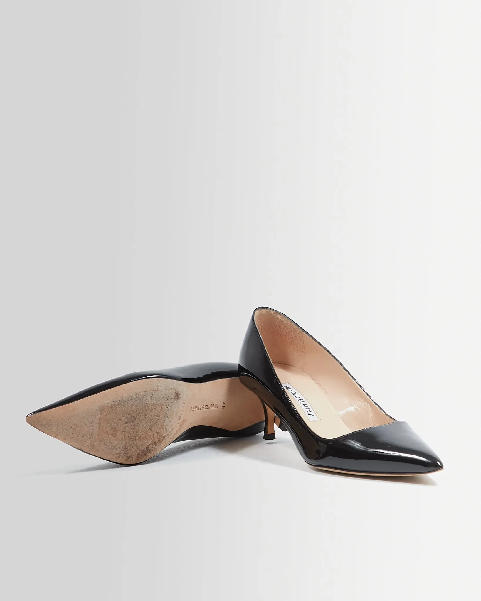 Manolo Blahnik Black Patent Point Toe Pumps - 37