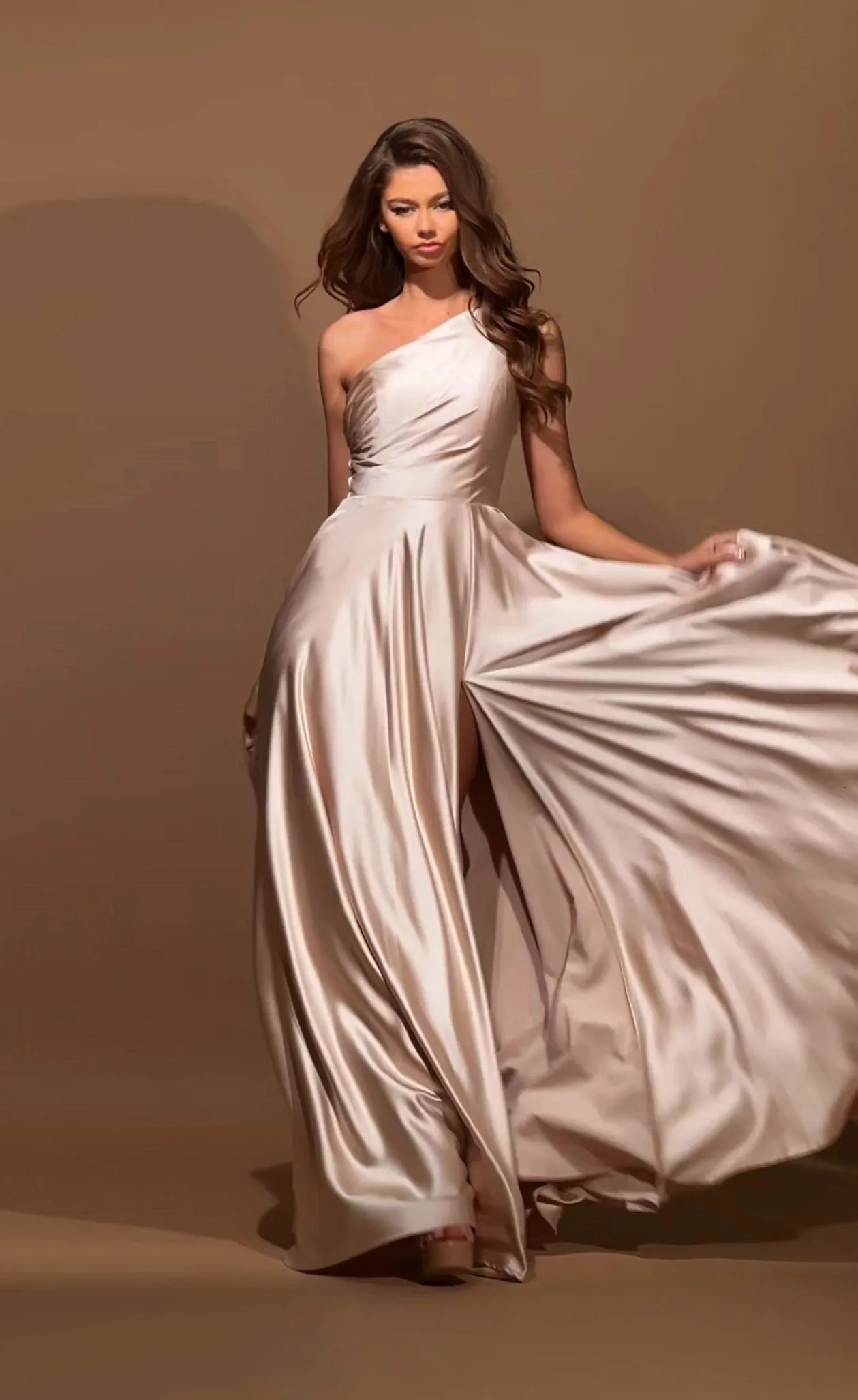 Nicoletta Bridesmaids Dresses | NBM1020