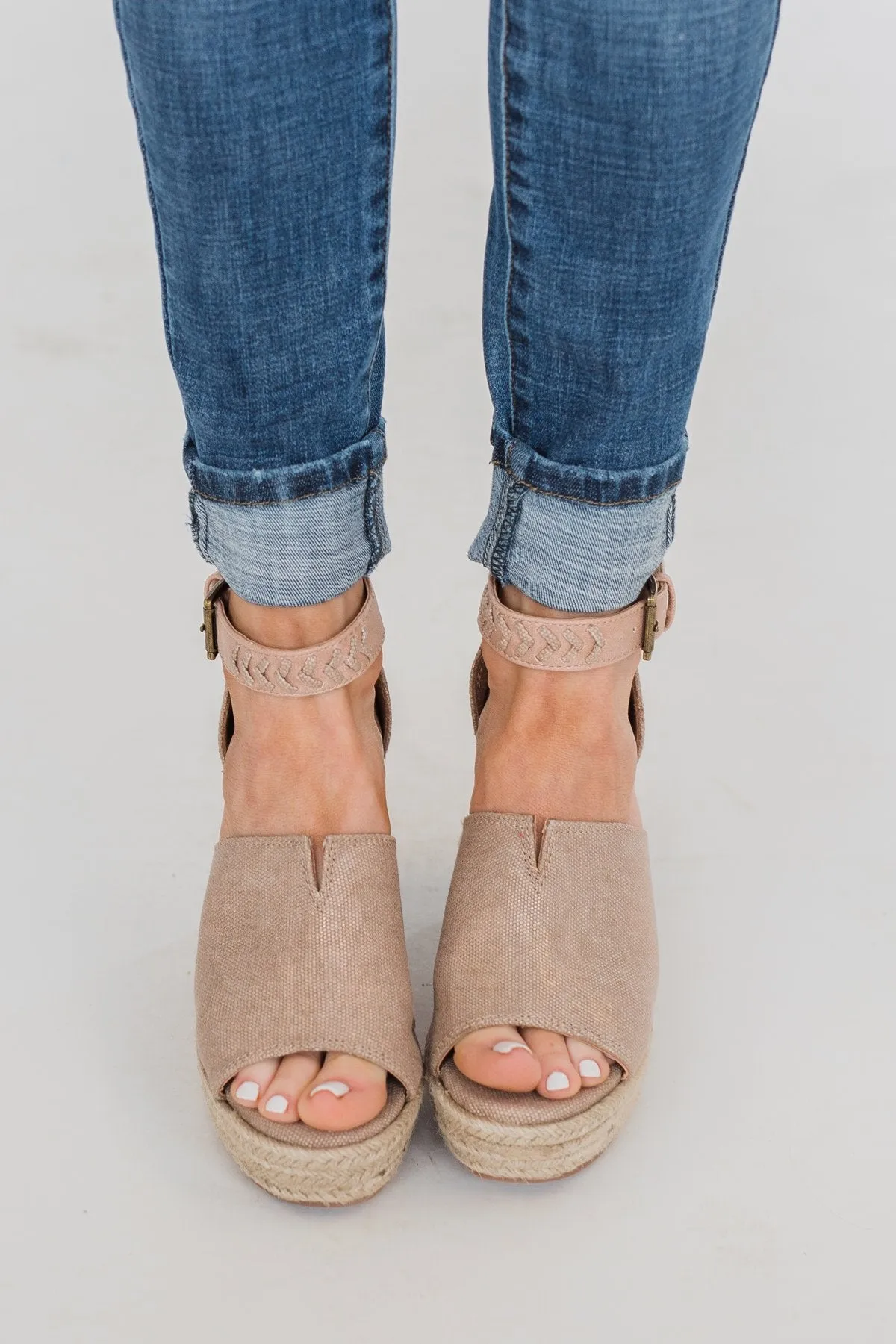 Not Rated Leif Wedges- Rose Gold