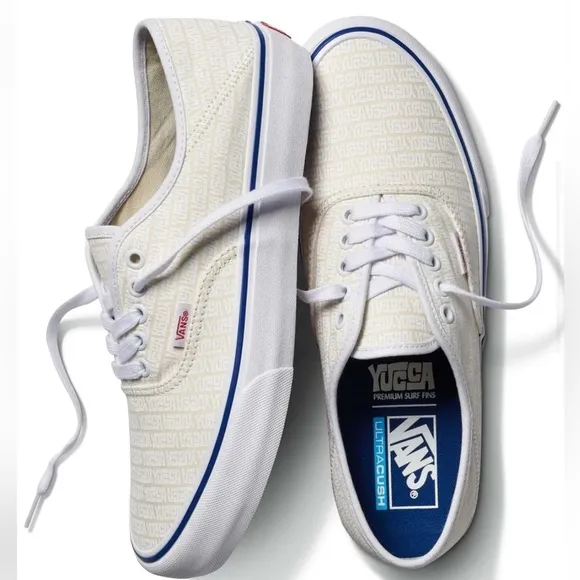 NWT Vans Authentic SF Classic Low Top Sneaker in Cream off white x Yucca Fins