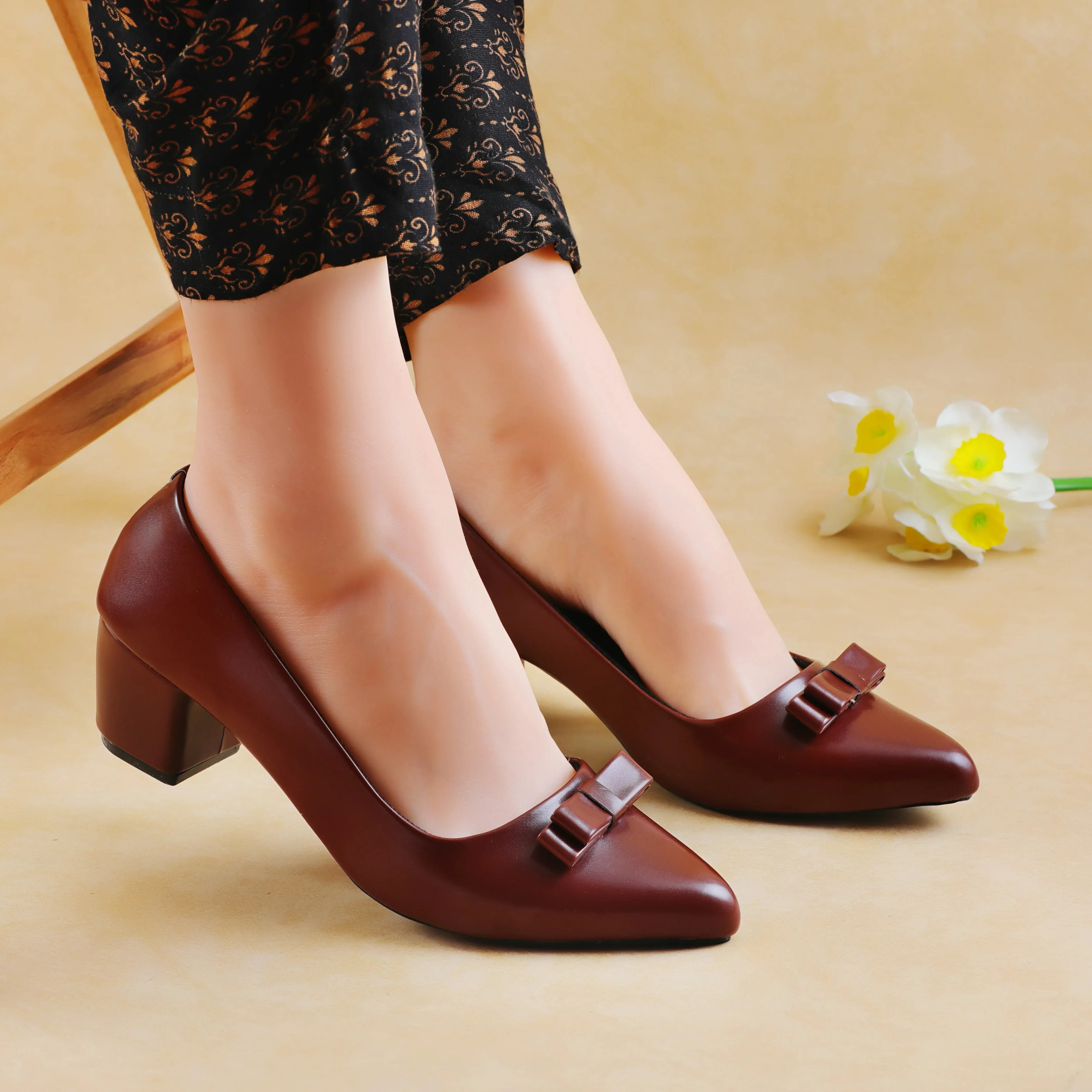 Opole Heeled Pumps Brown