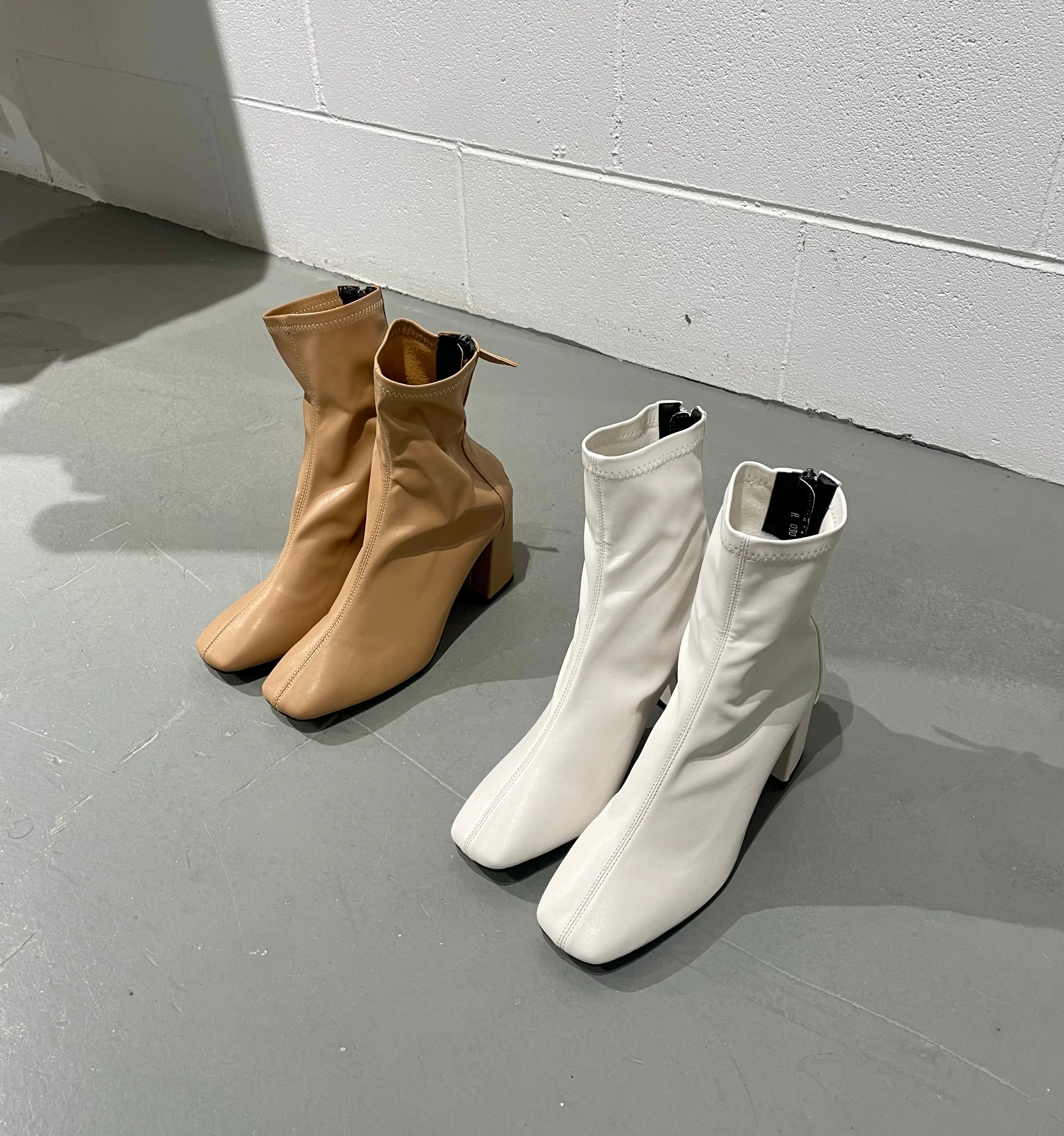 Retro Middle Span Ankle Boots 5cm