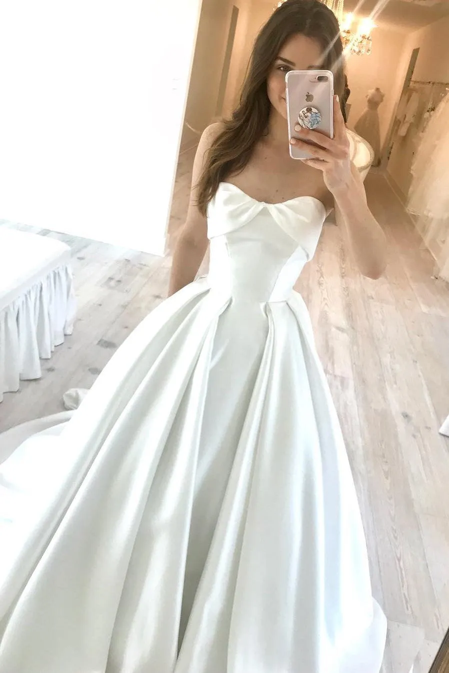 Ruching Strapless Satin Bridal Dresses with Textured Skirt