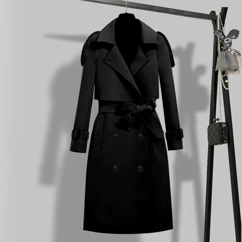 Schwarzer Trenchcoat mit Gürtel - Lena