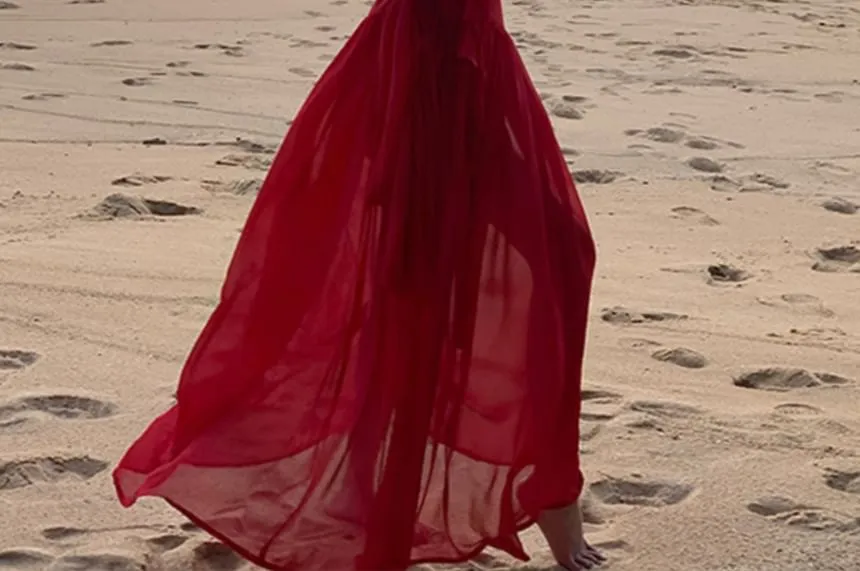 Set: Sleeveless One-Shoulder Plain Maxi A-Line Dress   Flower Choker