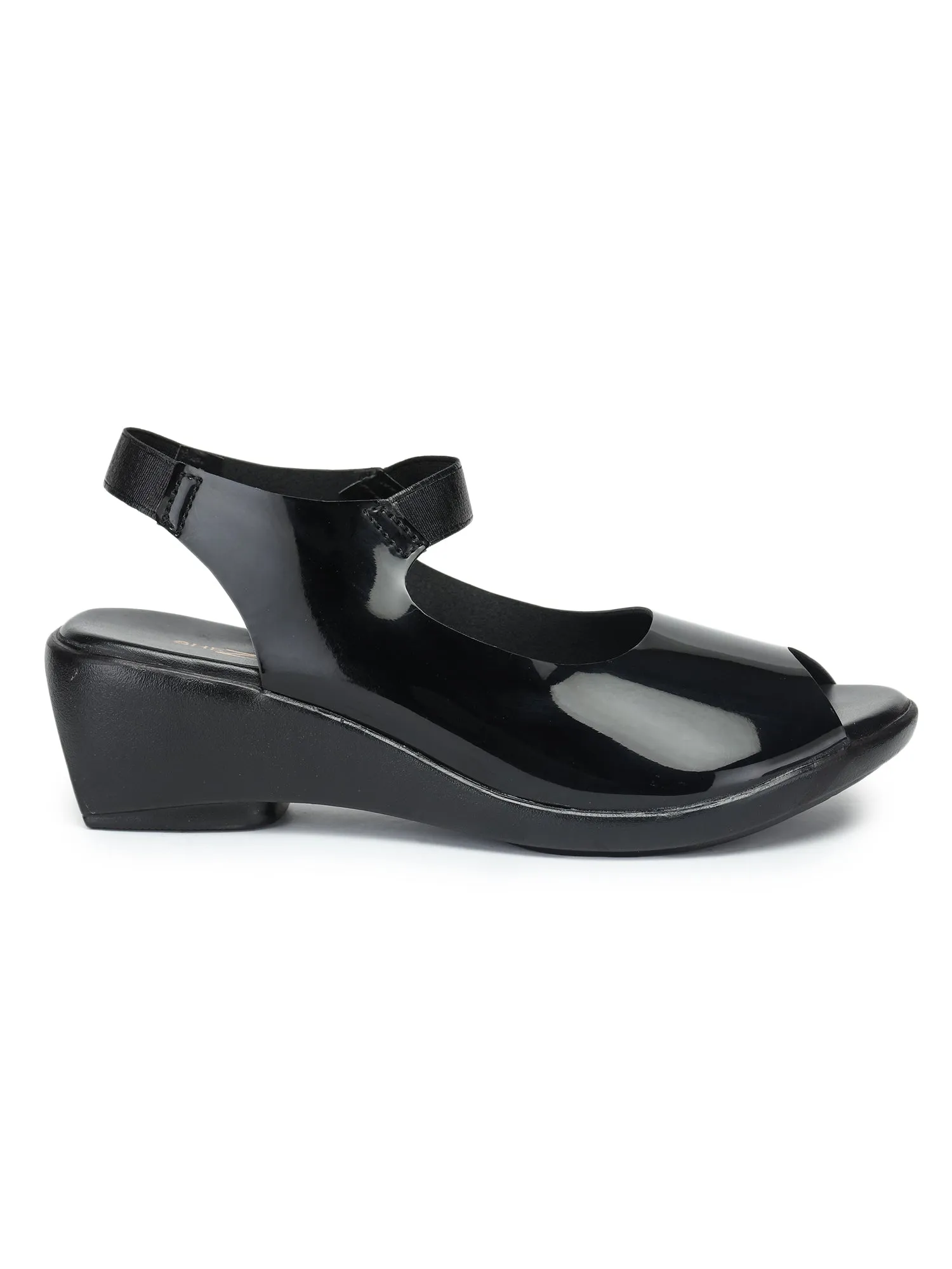 Shezone Women Black Heels