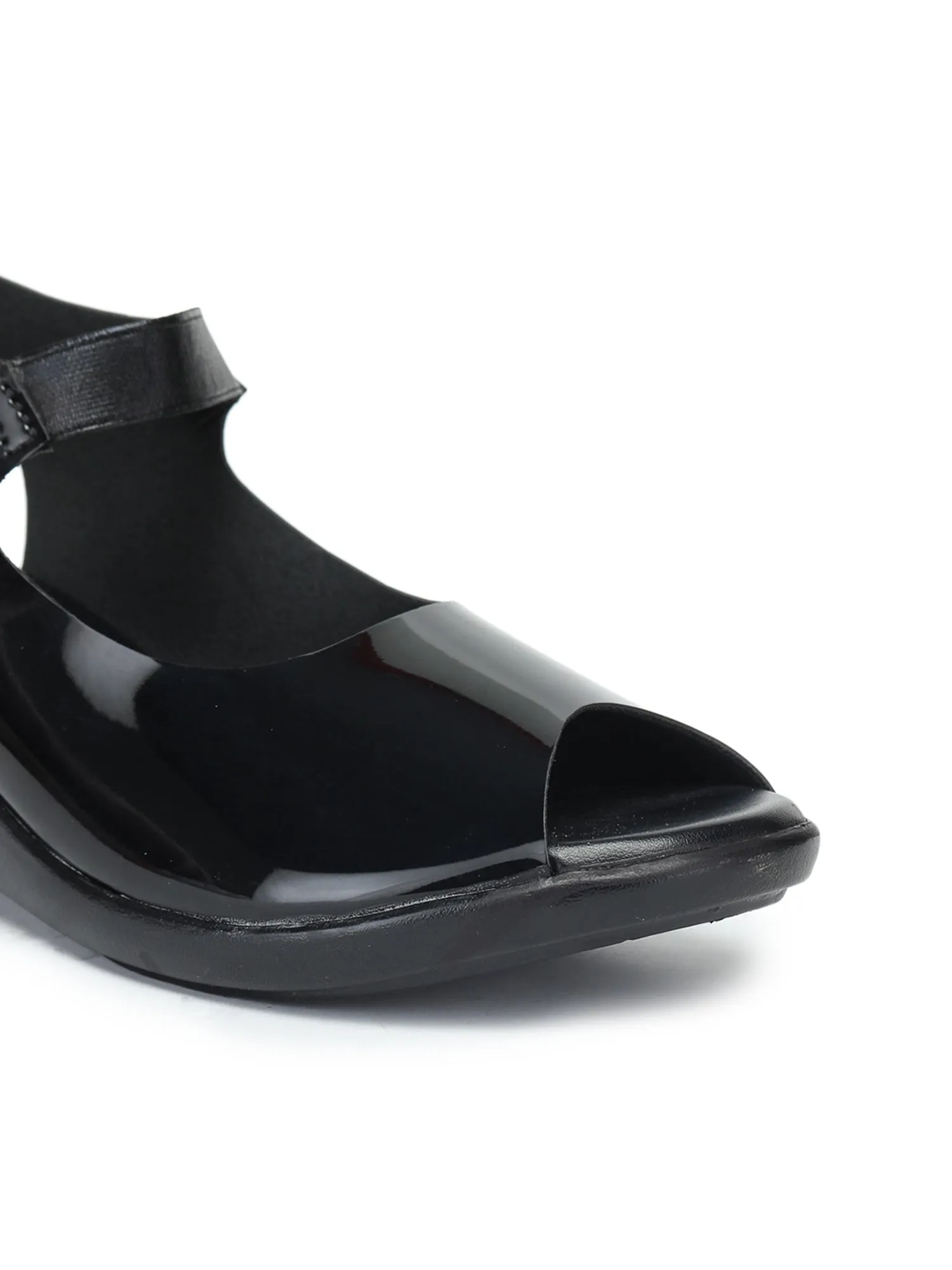 Shezone Women Black Heels