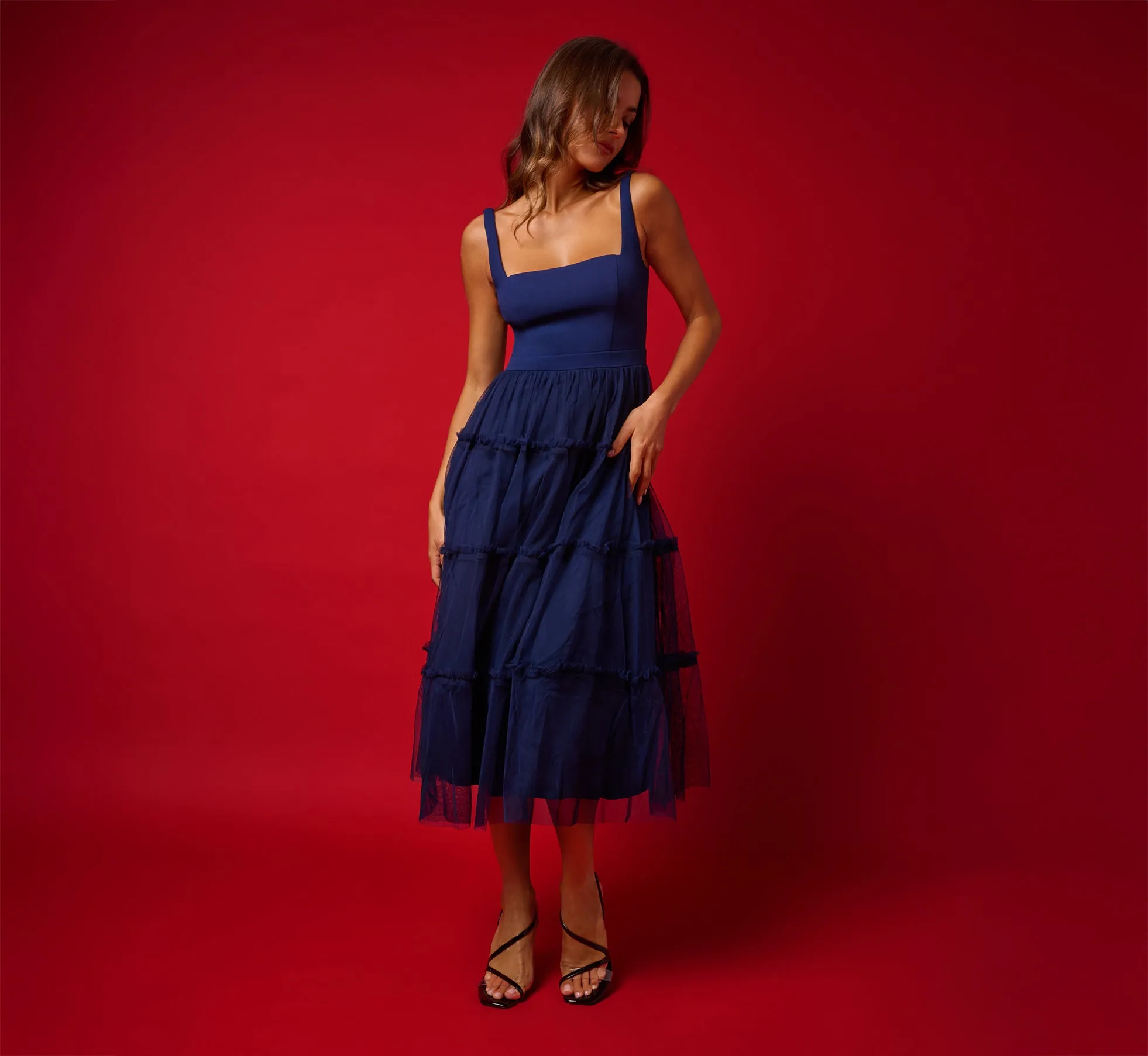 Sleeveless Midi Dress With Square Neck And Tiered Skirt In Navy