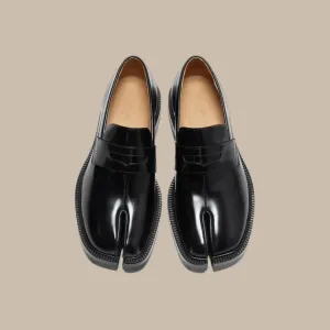 Split-Toe Tabi Loafer