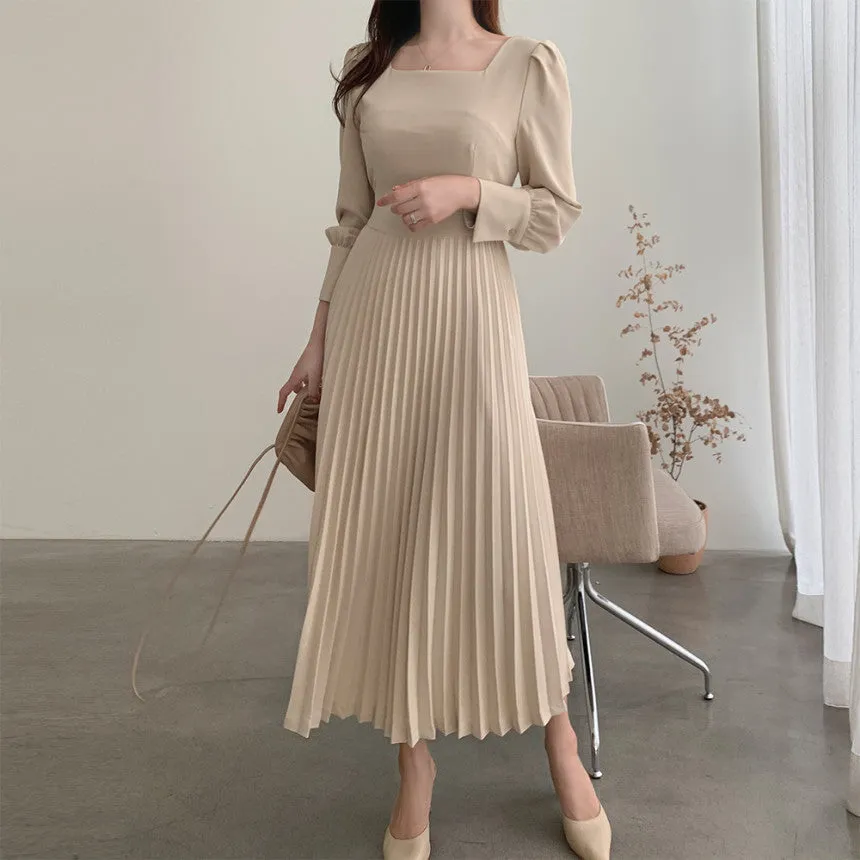 Square Collar Puff Bubble Sleeve Vintage Pleated Midi Dress