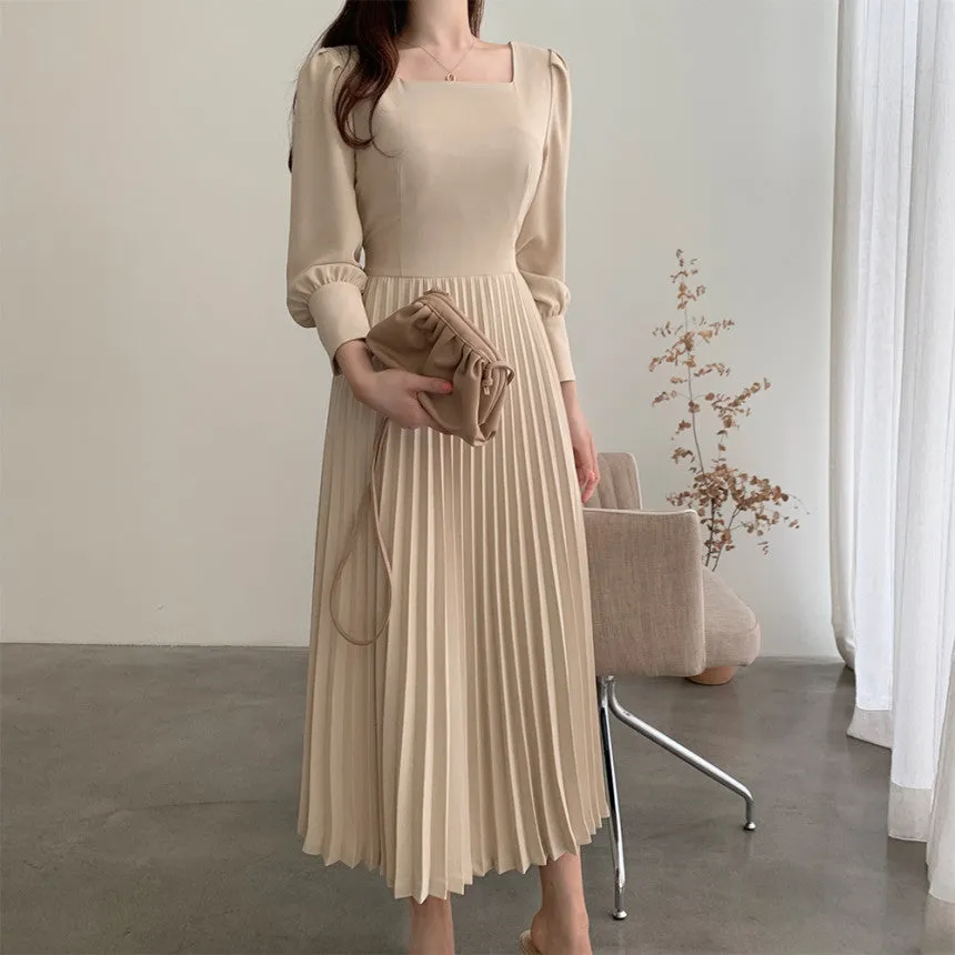 Square Collar Puff Bubble Sleeve Vintage Pleated Midi Dress