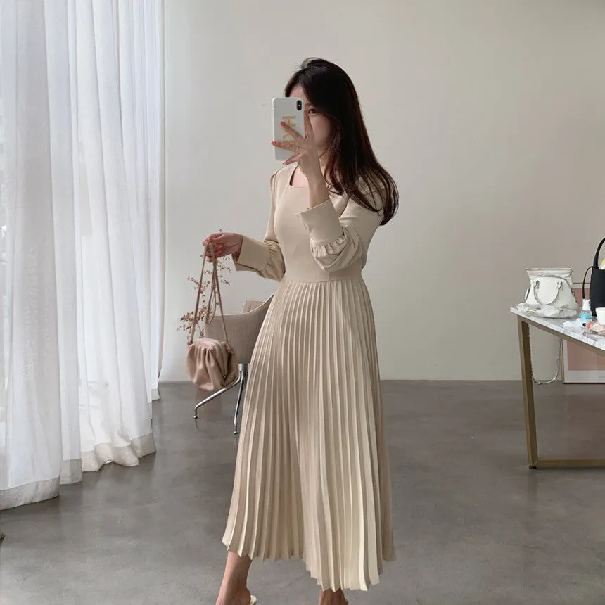 Square Collar Puff Bubble Sleeve Vintage Pleated Midi Dress