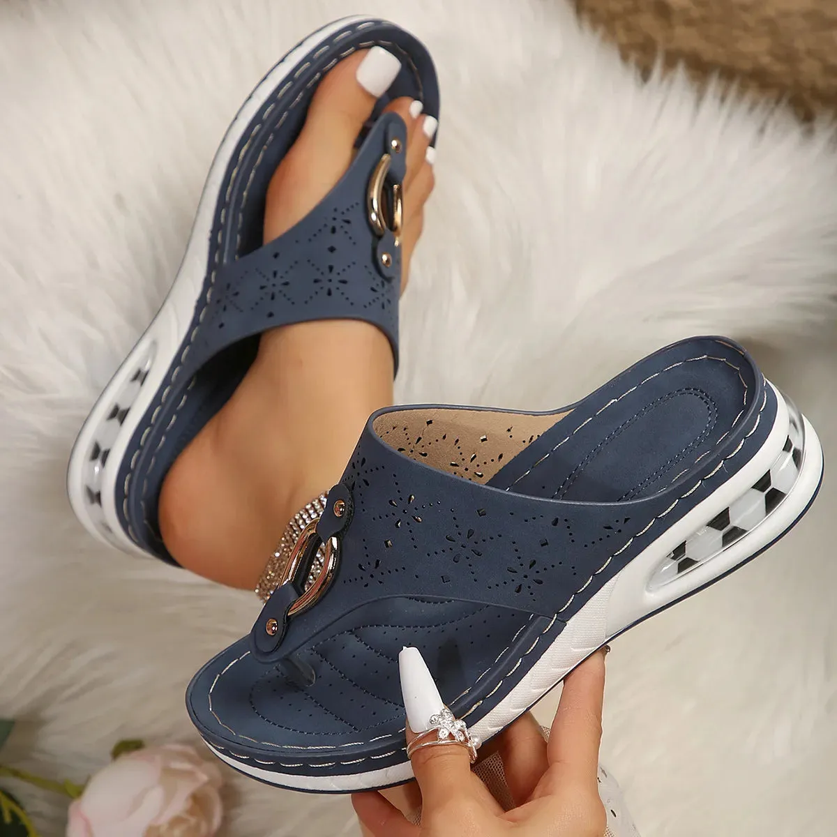 Toe Post Wedge Sandals