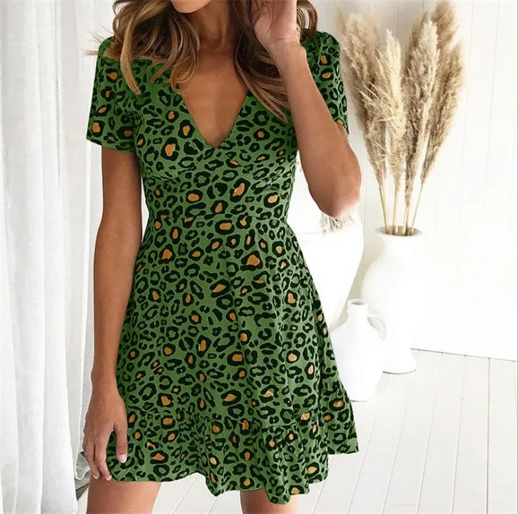 V-neck Short-sleeved Leopard Dress