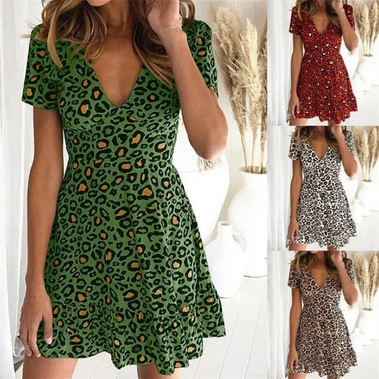V-neck Short-sleeved Leopard Dress