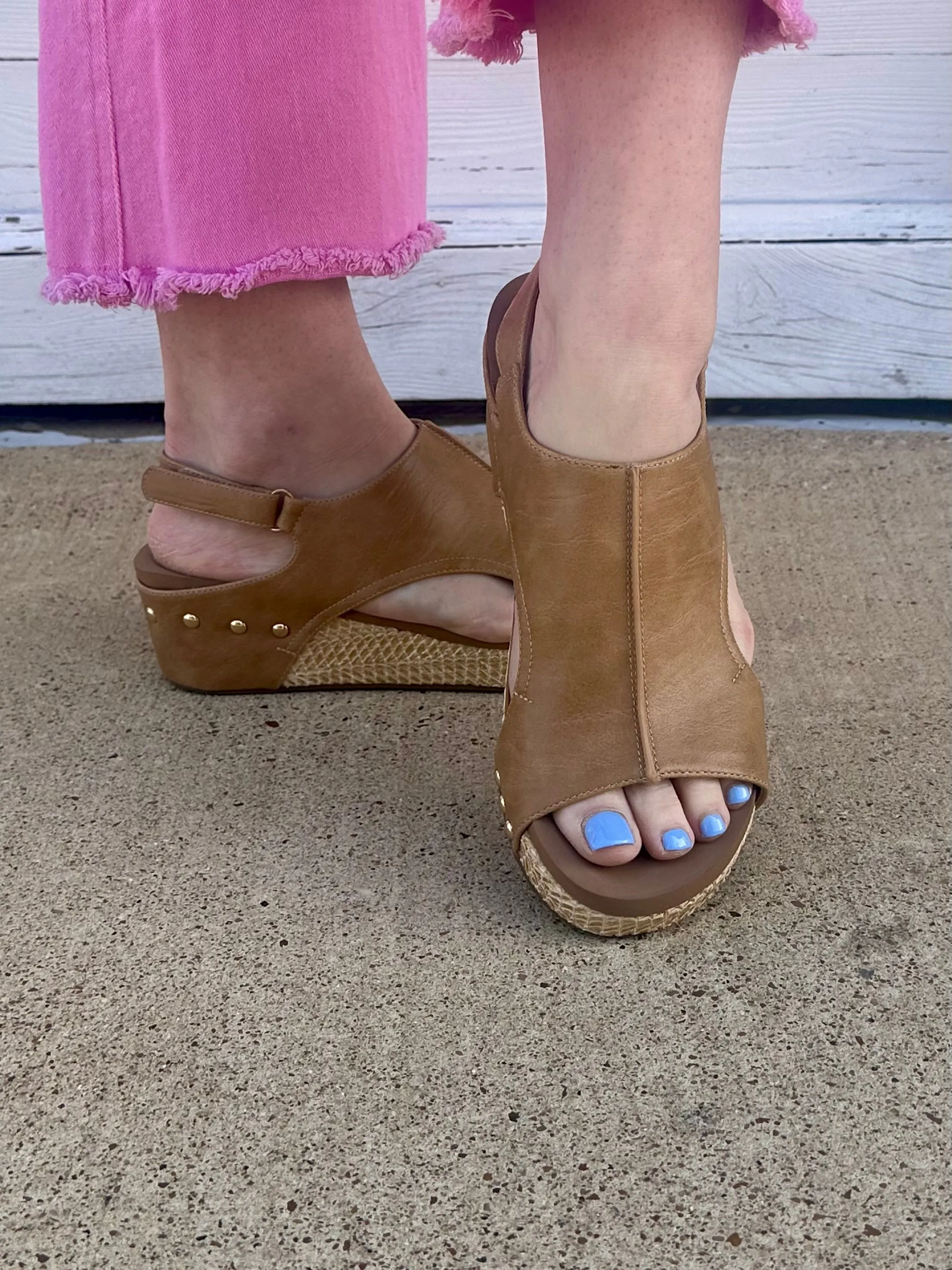 Volta II Wedges: Caramel Combo