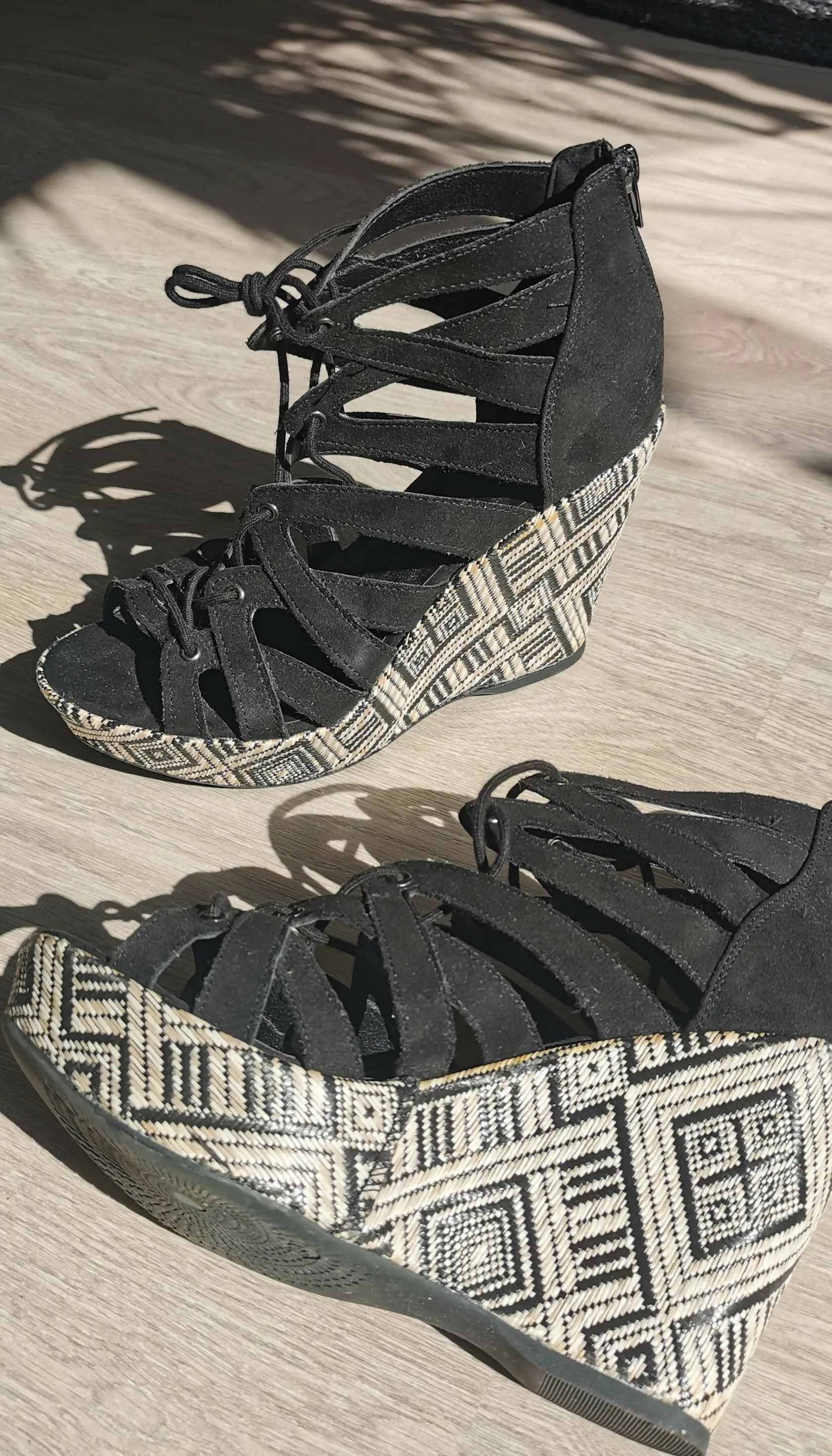 Wedge-Absatz-Sandalen, 39