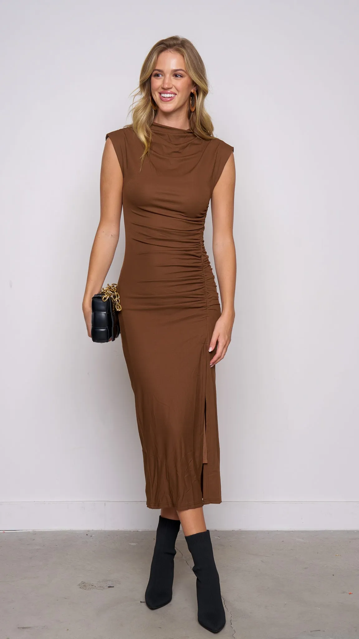 Zenda Midi Dress